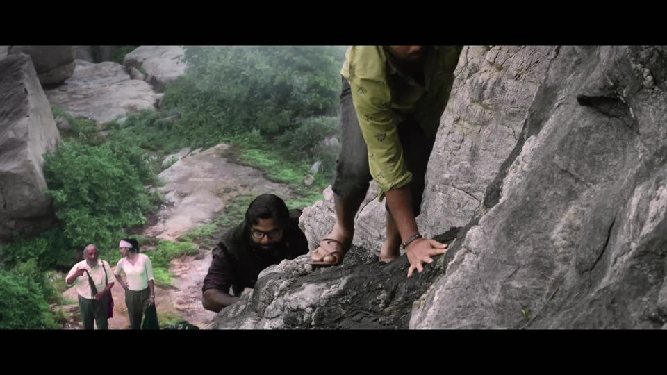 Kunnimani Kunnirangi _ Lord Livingstone 7000 Kandi _ Video _ Rex Vijayan _ Kunchacko Boban